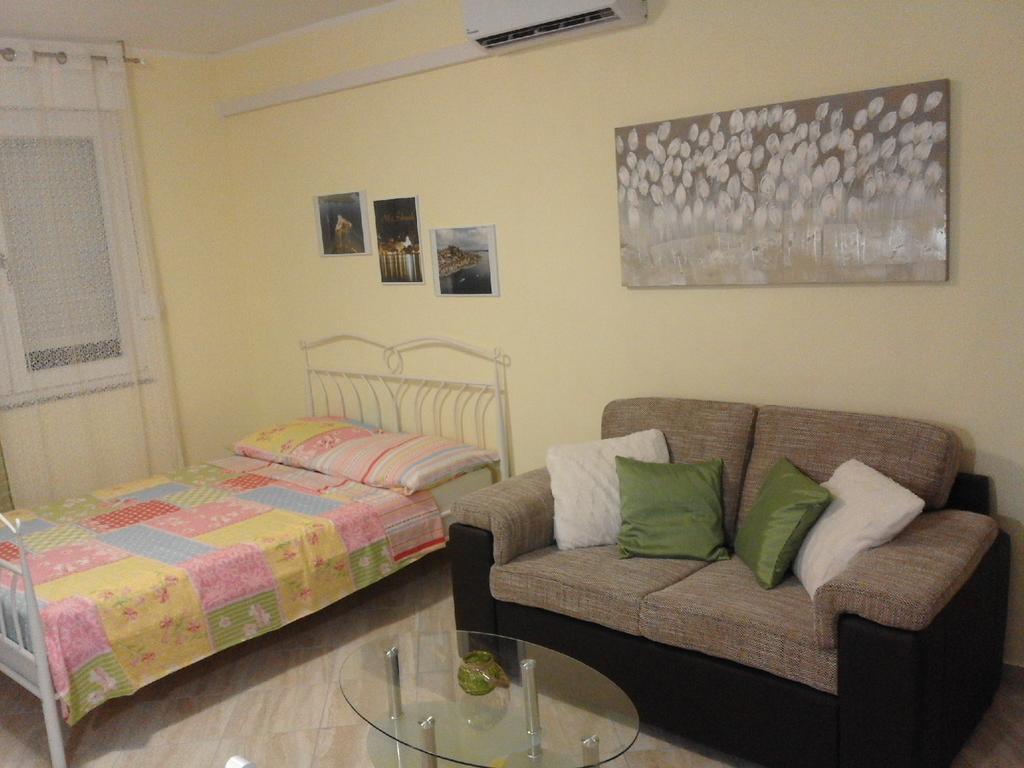 Apartment Moonlight Šibenik Exterior foto